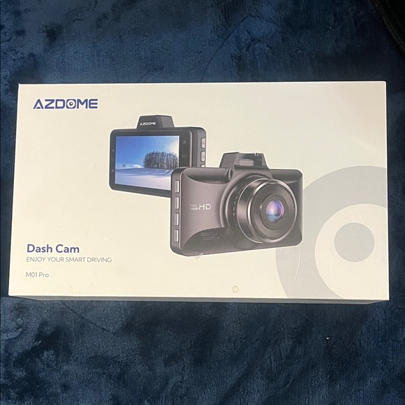 Front & Rear Dash Cam - Picture 1 of 2